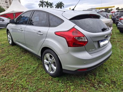 FORD Focus Hatch 1.6 16V 4P FLEX S, Foto 3