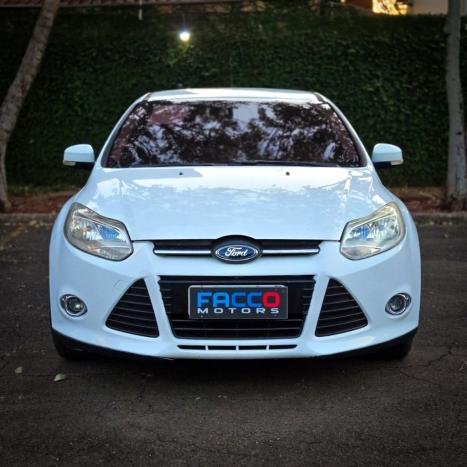 FORD Focus Hatch 1.6 16V 4P SE FLEX, Foto 5