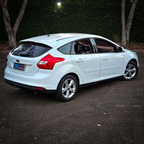 FORD Focus Hatch 1.6 16V 4P SE FLEX, Foto 7