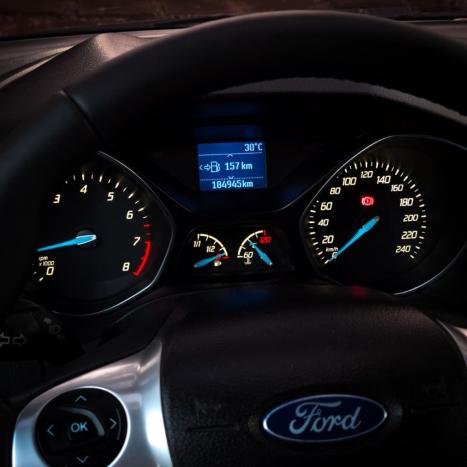 FORD Focus Hatch 1.6 16V 4P SE FLEX, Foto 10