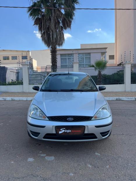 FORD Focus Hatch 1.6 4P GLX FLEX, Foto 3
