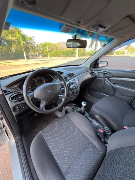 FORD Focus Hatch 1.6 4P GLX FLEX, Foto 9