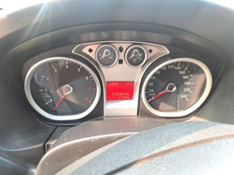 FORD Focus Hatch 1.6 16V 4P FLEX S, Foto 9