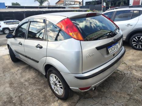 FORD Focus Hatch 1.6 4P, Foto 3