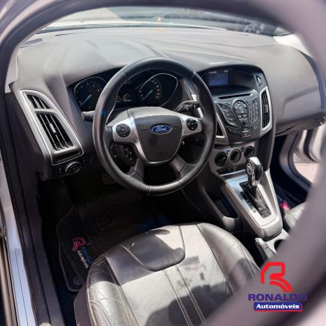 FORD Focus Hatch 1.6 16V 4P FLEX SE POWERSHIFT AUTOMÁTICO, Foto 11