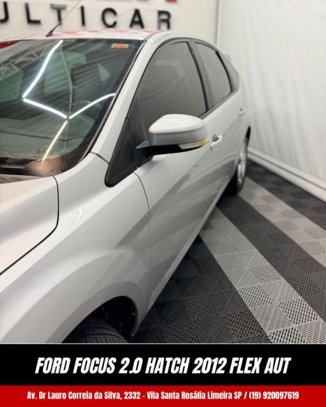 FORD Focus Hatch 2.0 16V 4P FLEX SE AUTOM�TICO, Foto 3