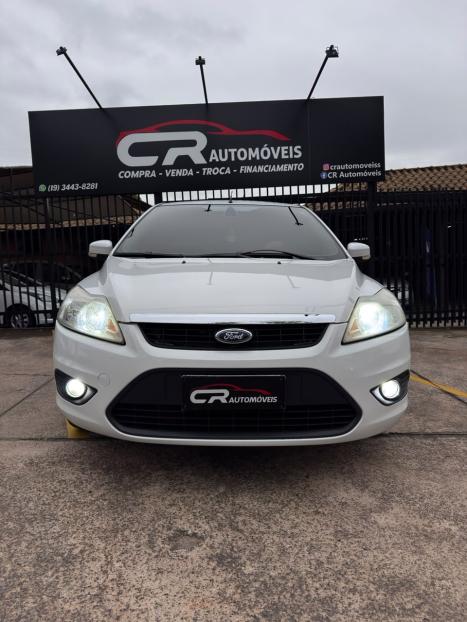 FORD Focus Hatch 2.0 16V 4P FC FLEX AUTOM�TICO, Foto 2