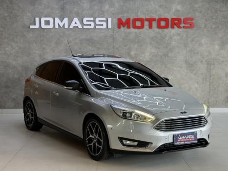 FORD Focus Hatch 2.0 16V 4P TITANIUM PLUS FLEX, Foto 3