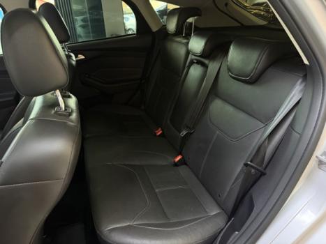 FORD Focus Hatch 2.0 16V 4P TITANIUM PLUS FLEX, Foto 14