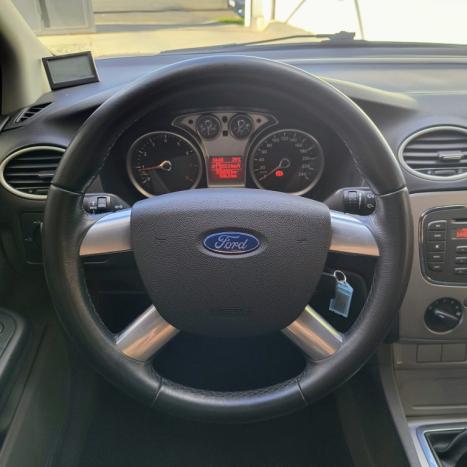 FORD Focus Sedan 1.6 SE 16V 4P FLEX, Foto 10