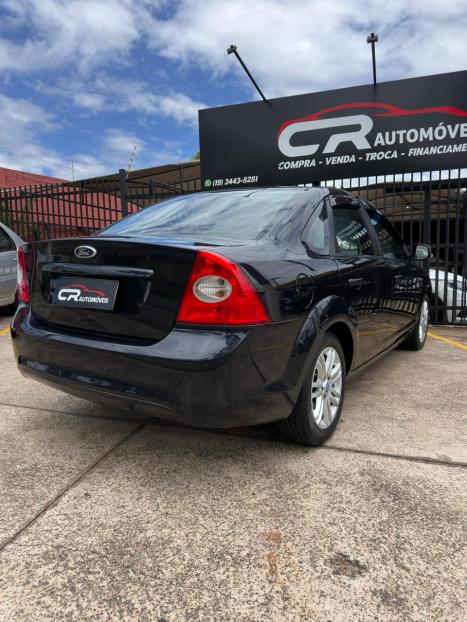 FORD Focus Sedan 2.0 16V 4P, Foto 5