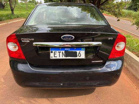 FORD Focus Sedan 2.0 16V 4P GHIA FLEX AUTOM�TICO, Foto 3