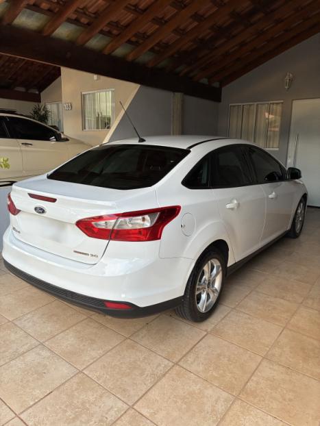 FORD Focus Sedan 2.0 16V 4P FLEX SE POWERSHIFT AUTOM�TICO, Foto 10
