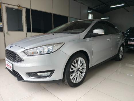 FORD Focus Sedan 2.0 16V 4P FLEX SE FASTBACK POWERSHIFT AUTOM�TICO, Foto 2