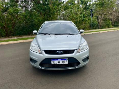 FORD Focus Sedan 2.0 16V 4P, Foto 8
