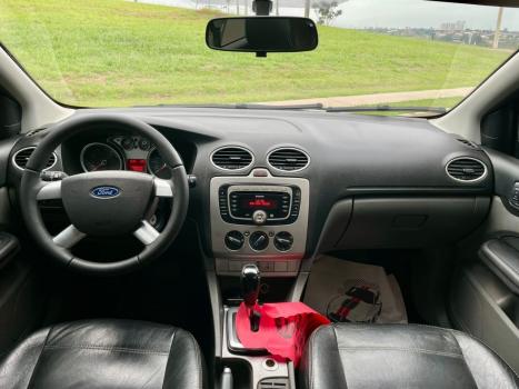 FORD Focus Sedan 2.0 16V 4P, Foto 11