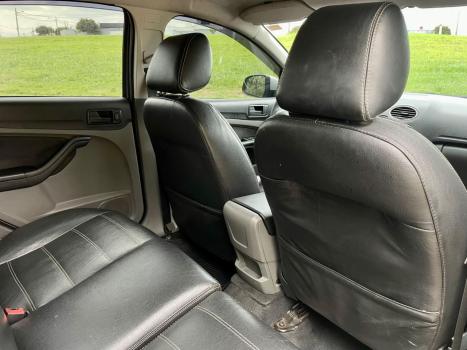 FORD Focus Sedan 2.0 16V 4P, Foto 12