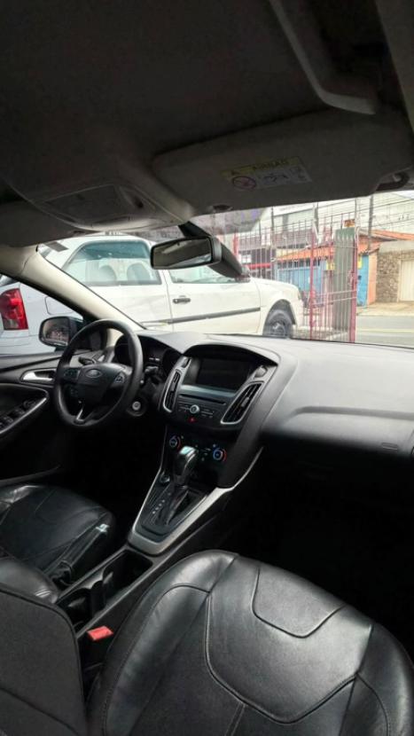 FORD Focus Sedan 2.0 16V 4P FLEX SE PLUS FASTBACK POWERSHIFT AUTOMÁTICO, Foto 7
