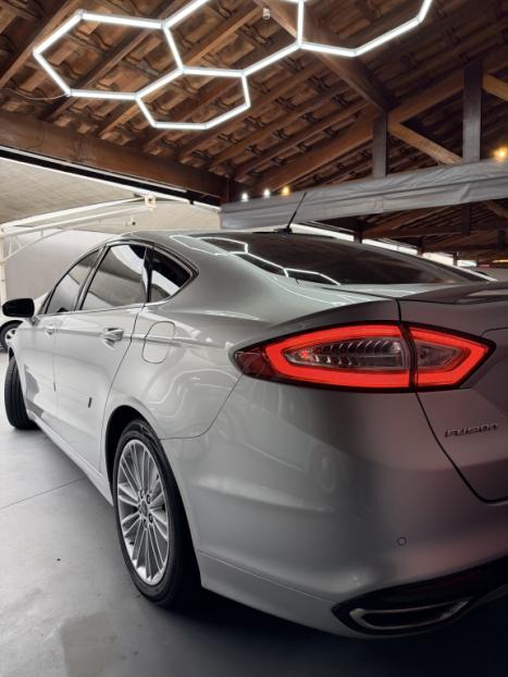 FORD Fusion 2.0 4P 16V ECOBOOST TURBO TITANIUM FWD AUTOM�TICO, Foto 5