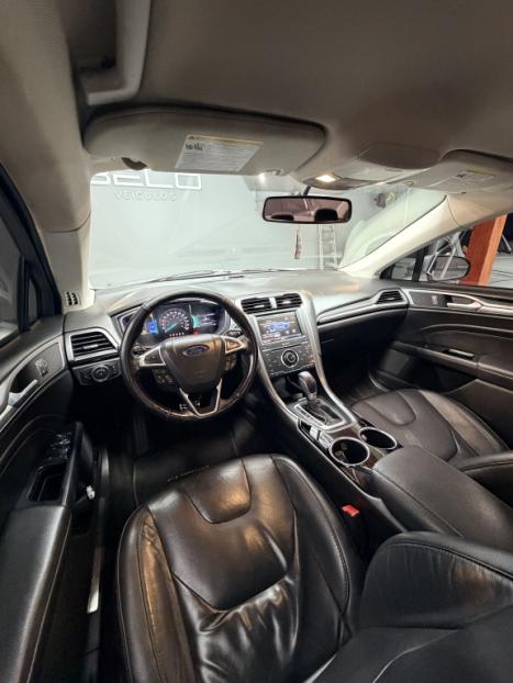 FORD Fusion 2.0 4P 16V ECOBOOST TURBO TITANIUM FWD AUTOM�TICO, Foto 13
