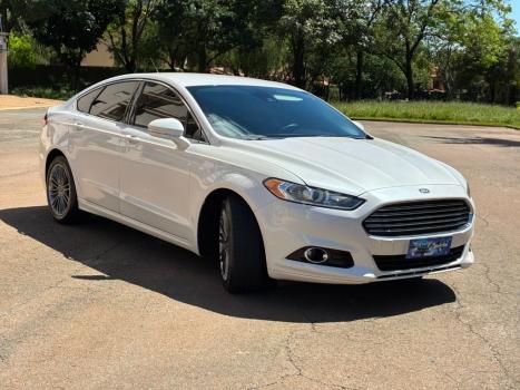 FORD Fusion 2.0 4P 16V ECOBOOST TURBO TITANIUM FWD AUTOM�TICO, Foto 4