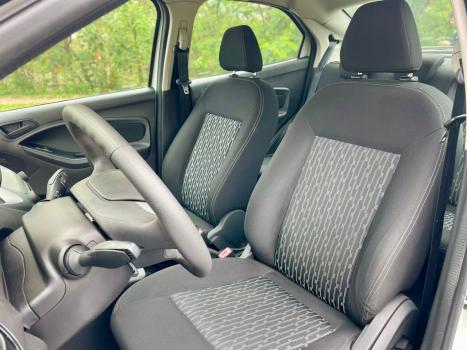 FORD Ka + Sedan 1.5 12V 4P FLEX TI-VCT SE PLUS AUTOM�TICO, Foto 12