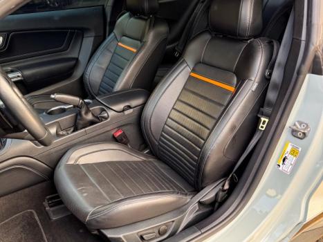 FORD Mustang 2.8 V6, Foto 14