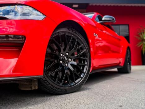 FORD Mustang 5.0 V8 24V GT PREMIUM COUP�, Foto 2