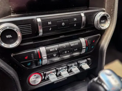 FORD Mustang 5.0 V8 24V GT PREMIUM COUP�, Foto 21