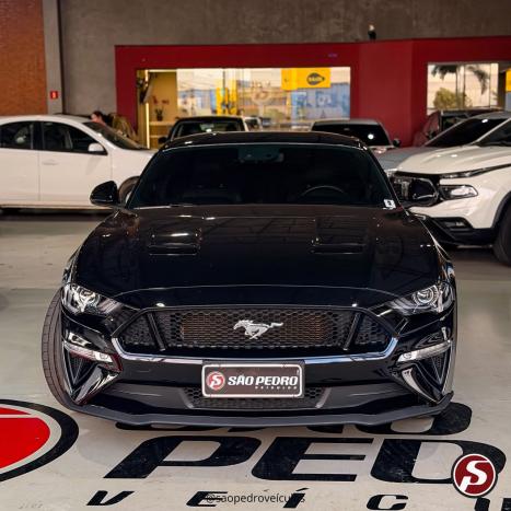 FORD Mustang 5.0 V8 24V GT PREMIUM COUP�, Foto 3