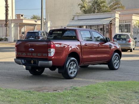 FORD Ranger 2.2 16V XLS DIESEL 4X4 CABINE DUPLA AUTOMTICO, Foto 4