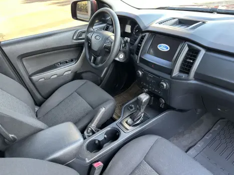 FORD Ranger 2.2 16V XLS DIESEL 4X4 CABINE DUPLA AUTOMTICO, Foto 9