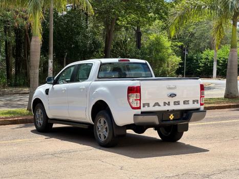 FORD Ranger 2.2 16V XLS DIESEL CABINE DUPLA AUTOMTICO, Foto 4