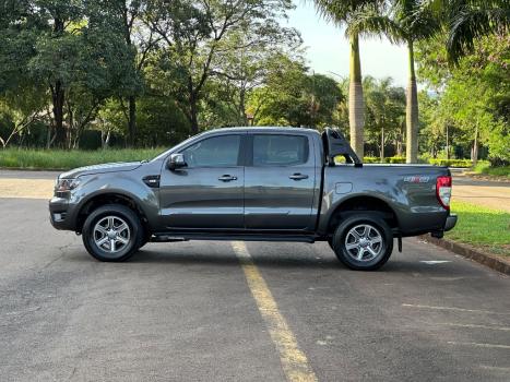 FORD Ranger 2.2 16V XLS DIESEL 4X4 CABINE DUPLA AUTOM�TICO, Foto 3