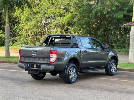 FORD Ranger 2.2 16V XLS DIESEL 4X4 CABINE DUPLA AUTOM�TICO, Foto 6