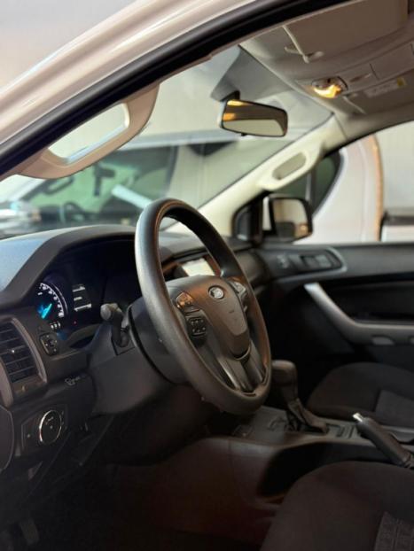 FORD Ranger 2.2 16V XLS DIESEL CABINE DUPLA AUTOM�TICO, Foto 17