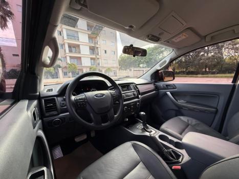 FORD Ranger 2.2 16V XLS DIESEL CABINE DUPLA AUTOM�TICO, Foto 9