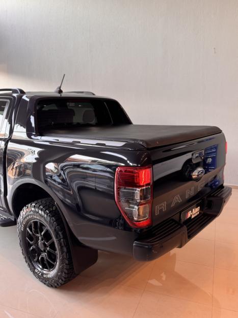 FORD Ranger 2.2 16V BLACK DIESEL CABINE DUPLA AUTOM�TICO, Foto 5