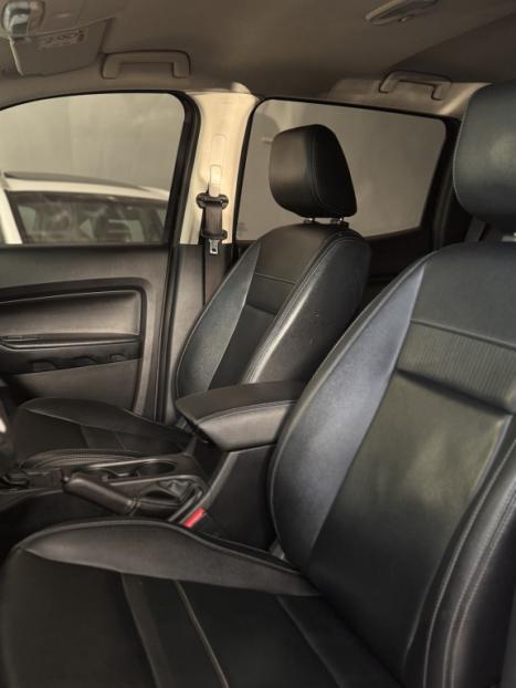 FORD Ranger 2.2 16V BLACK DIESEL CABINE DUPLA AUTOM�TICO, Foto 7