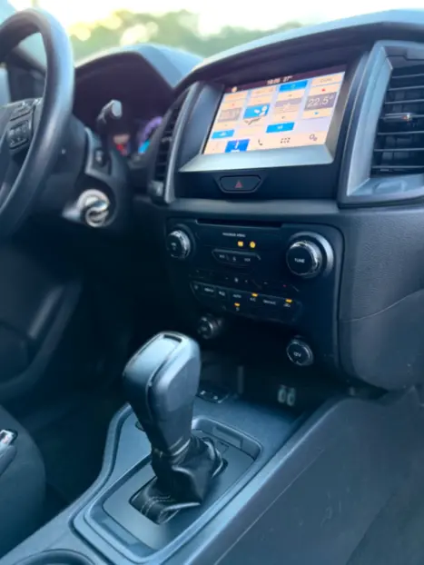 FORD Ranger 2.2 16V XLS DIESEL 4X4 CABINE DUPLA AUTOM�TICO, Foto 16