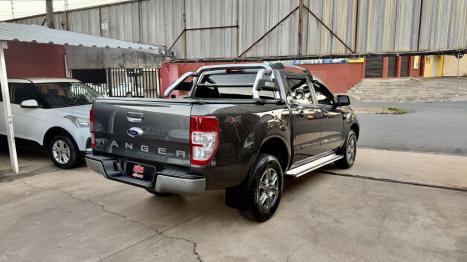 FORD Ranger 2.2 16V XLS DIESEL 4X4 CABINE DUPLA AUTOM�TICO, Foto 2