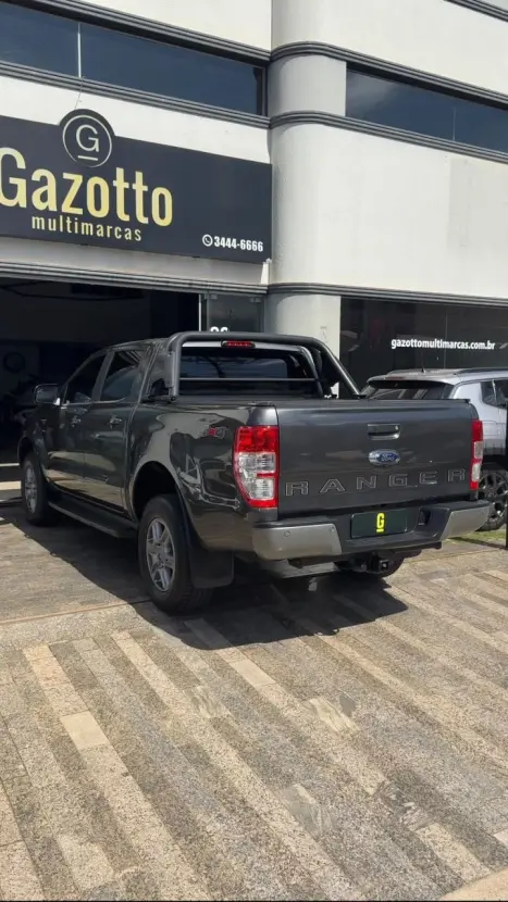 FORD Ranger 2.2 16V XLS DIESEL 4X4 CABINE DUPLA AUTOM�TICO, Foto 6