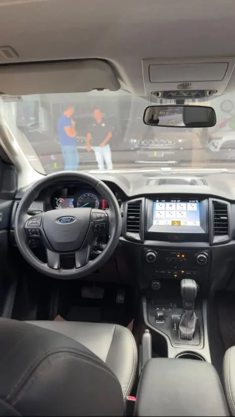 FORD Ranger 2.2 16V XLS DIESEL 4X4 CABINE DUPLA AUTOM�TICO, Foto 10