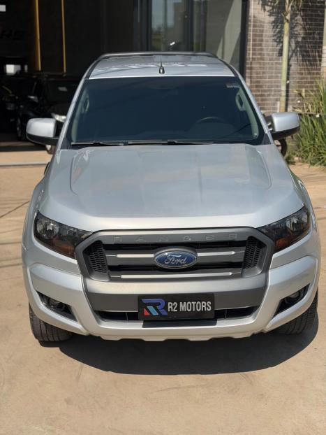 FORD Ranger 2.2 16V XLS DIESEL 4X4 CABINE DUPLA AUTOM�TICO, Foto 2