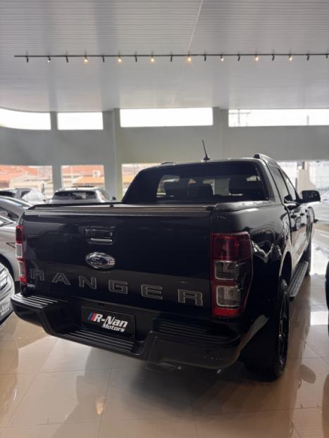 FORD Ranger 2.2 16V BLACK DIESEL CABINE DUPLA AUTOMÁTICO, Foto 5
