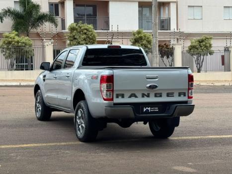 FORD Ranger 2.2 16V XLS DIESEL 4X4 CABINE DUPLA AUTOMÁTICO, Foto 4