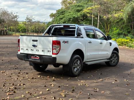 FORD Ranger 2.2 16V XLS DIESEL 4X4 CABINE DUPLA AUTOMÁTICO, Foto 5