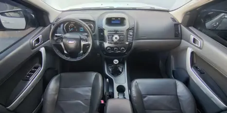 FORD Ranger 2.5 16V FLEX XLT CABINE DUPLA, Foto 5