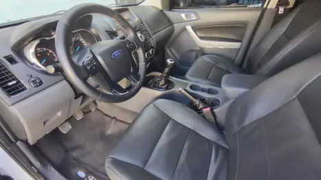 FORD Ranger 2.5 16V FLEX XLT CABINE DUPLA, Foto 6