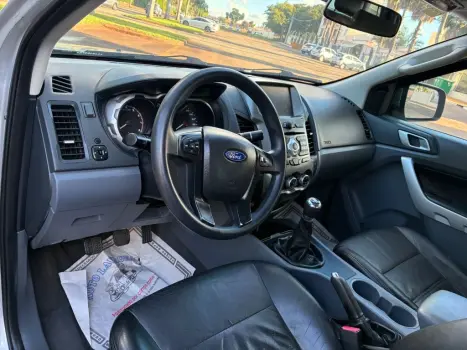 FORD Ranger 2.5 16V FLEX XLT CABINE DUPLA, Foto 3